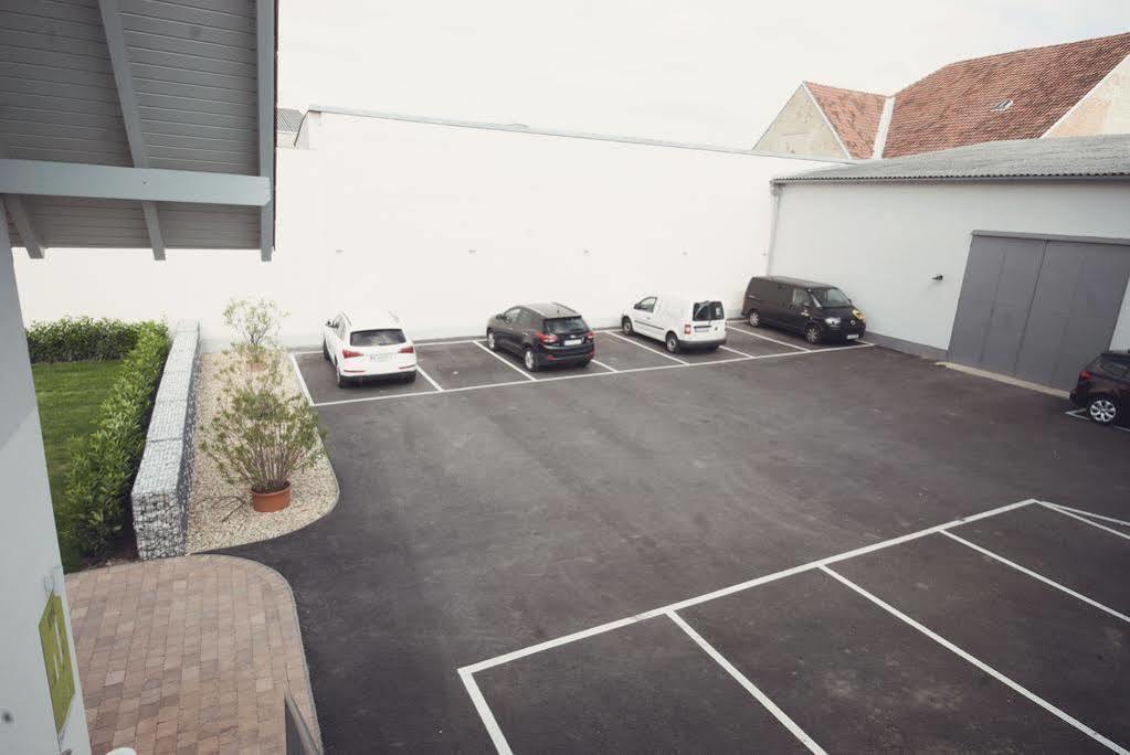 Motel22 Parkplatz Inklusive Motel Vienne